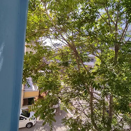 Апартаменти Stratos Seaside Corner