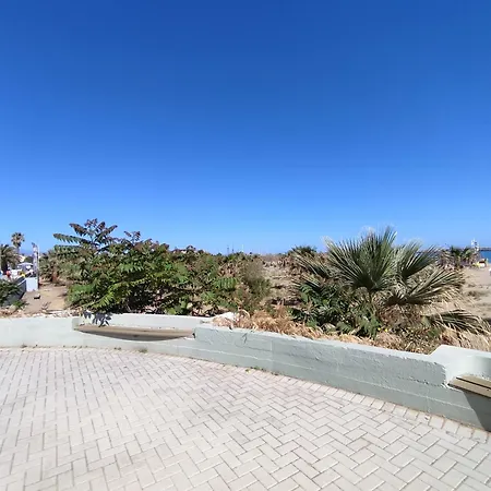 公寓 Stratos Seaside Corner *