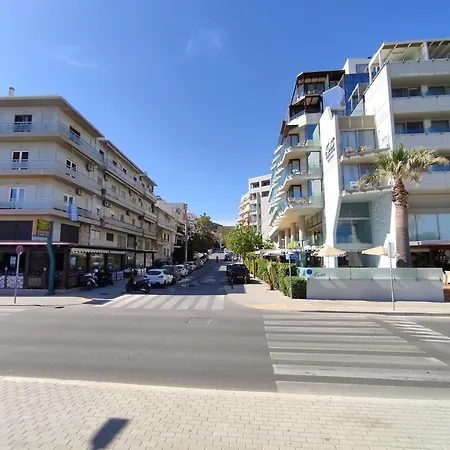 Stratos Seaside Corner Rethymno (Crete)