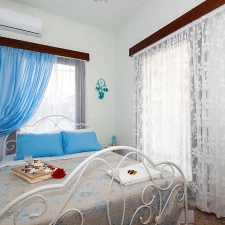 Stratos Seaside Corner Διαμέρισμα
