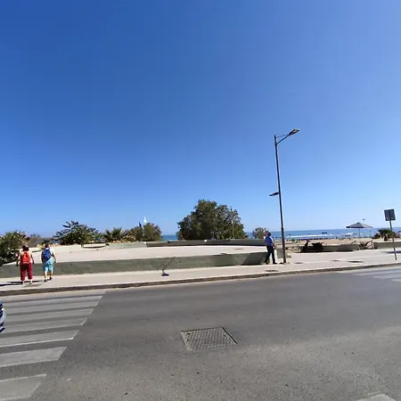 Stratos Seaside Corner
