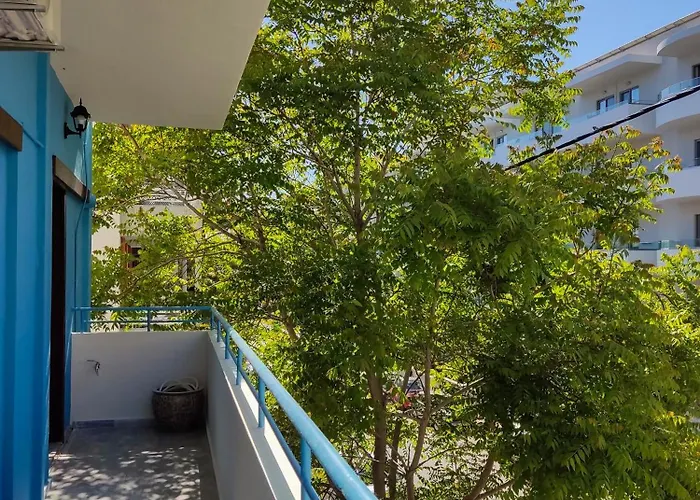 Stratos Seaside Corner Apartamento Rétino